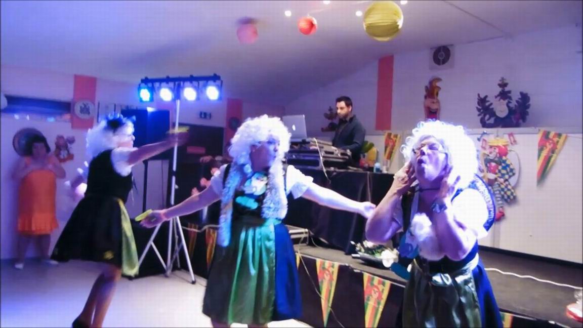 Weiberfastnacht2015- (13)